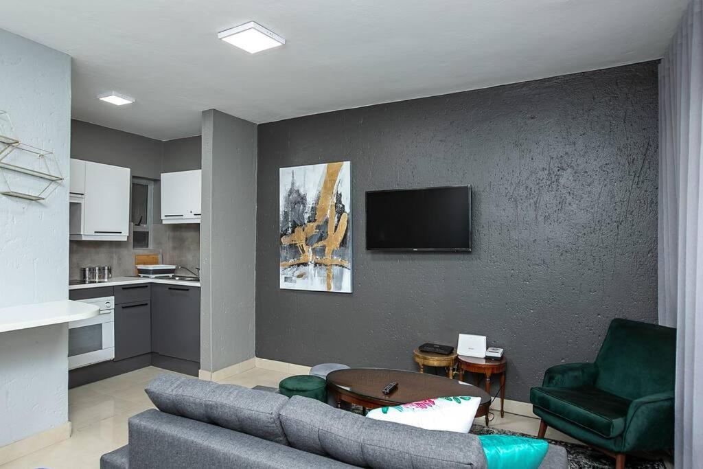 St Tropez 1 Bedroom Sandton Appartement